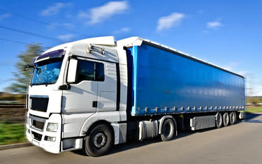 Naprawa plandek: Kompleksowy poradnik dla kierowców i firm transportowych