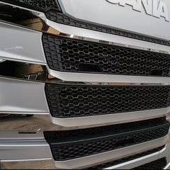 Długie listwy ozdobne na wloty powietrza Scania S i R (2017-)
