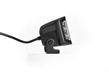 Lampa robocza LED SKYLED DARK ILLUSION FLASH QF70F 10-30V 70W z światłem ostrzegawczym R65