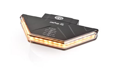Narożna lampa ostrzegawcza SKYLED 196x104 mm, stroboskop, pomarańczowe światło, 18 LED, R10, R65, IP67