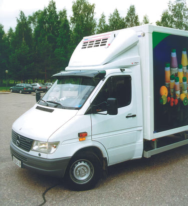 Osłona przeciwsłoneczna MB Sprinter/-2006; VW LT/-2006 z zestawem montażowym