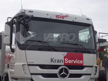 Osłona przeciwsłoneczna Mercedes-Benz Actros MP3 kabina standard z sekcją centralną na reklamę