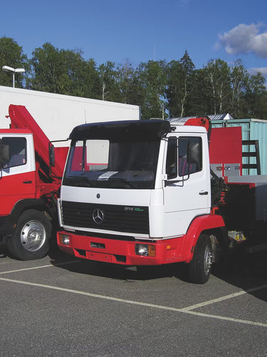 Osłona przeciwsłoneczna Mercedes-Benz LN2/Vario, kabina krótka, 5mm akryl