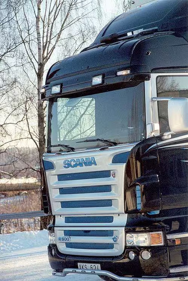 Osłona przeciwsłoneczna SCANIA 4/R -06/2013, kabina Normal/Highline, na 2 obrysy i 2 reflektory