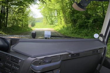 Duża Półka na Środkową Konsolę i Prawą Stronę Deski Volvo FH5 (2021-) - Kolor Anthracite Image 1