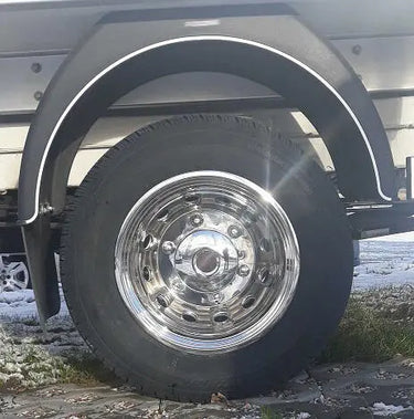 Komplet kołpaków na felgi 16"x5,5", MAN TGE; VW Crafter (2018-), stal nierdzewna, mocowane na śruby, 12 otworów went., PCD 205mm Image 2