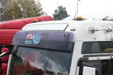 Neon Skyled PRO MAN 23x146 – mocne podświetlenie, które wyróżni Twój pojazd Image 1