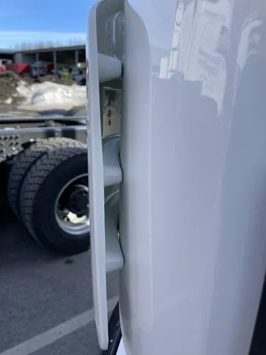 Owiewki przeciwbłotne VOLVO FH5 Image 2