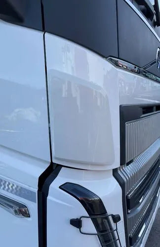 Owiewki przeciwbłotne VOLVO FH5 Image 1