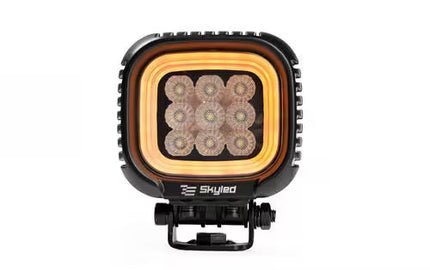 Lampa LED 24V – Kompleksowy poradnik wyboru oświetlenia do ciężarówki