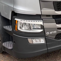 Brwi na reflektory Scania S&R 2016+ z wycięciami do LED