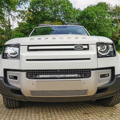 Lampa LED Lazer Linear-18 Std w grill do Land Rover Defender 2020+ z zestawem montażowym