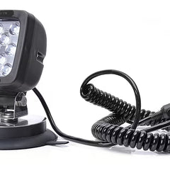 Lampa robocza LED 12-24V na magnes do zapalniczki samochodowej W82