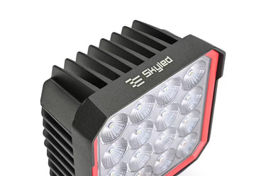 Lampa robocza SKYLED RED LINE kwadratowa 48W, 16 LED, 10-32V, 4320 Lm, IP67/69K, światło rozproszone, ADR