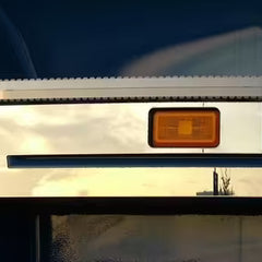 Listwy ozdobne ze stali nierdzewnej na stopień (model I), Scania R