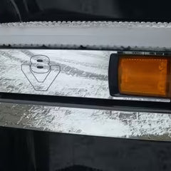 Listwy ozdobne ze stali nierdzewnej na stopień + V8 (model II); Scania R-ser.