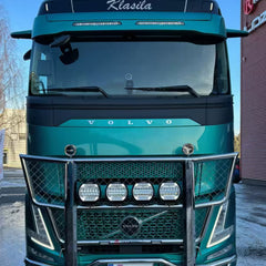 Osłona przeciwsłoneczna głęboka 31,5cm Volvo FH/FM 4/5 i FMX z przygotowaniem do montażu lamp LAZER Linear 18