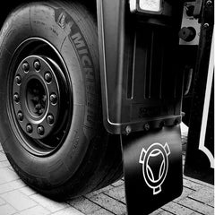 Chlapacz 40 cm x 35 cn Scania Vabis - czarny, białe log Image 1