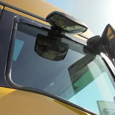 Owiewki na szyby boczne MAN TGX/TGS/TGM/TGL 2020-, z wycięciem na lusterko Image 1