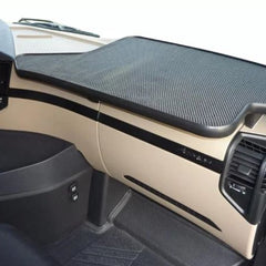 Półka z Matą Antypoślizgową do Mercedes Actros (2011-), Antos (2012-2019), Arocs (2013-) Image 1