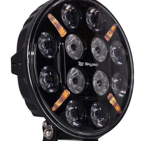 Reflektor SKYLED Jupiter 9X 9" LED 120W – białe/pomarańczowe pozycje, 850 m zasięgu, ECE R112 Image 1