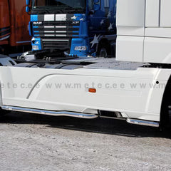 Ramy boczne polerowane z LED do DAF XF Euro 6 2017+ (rozstaw osi 3800 mm)